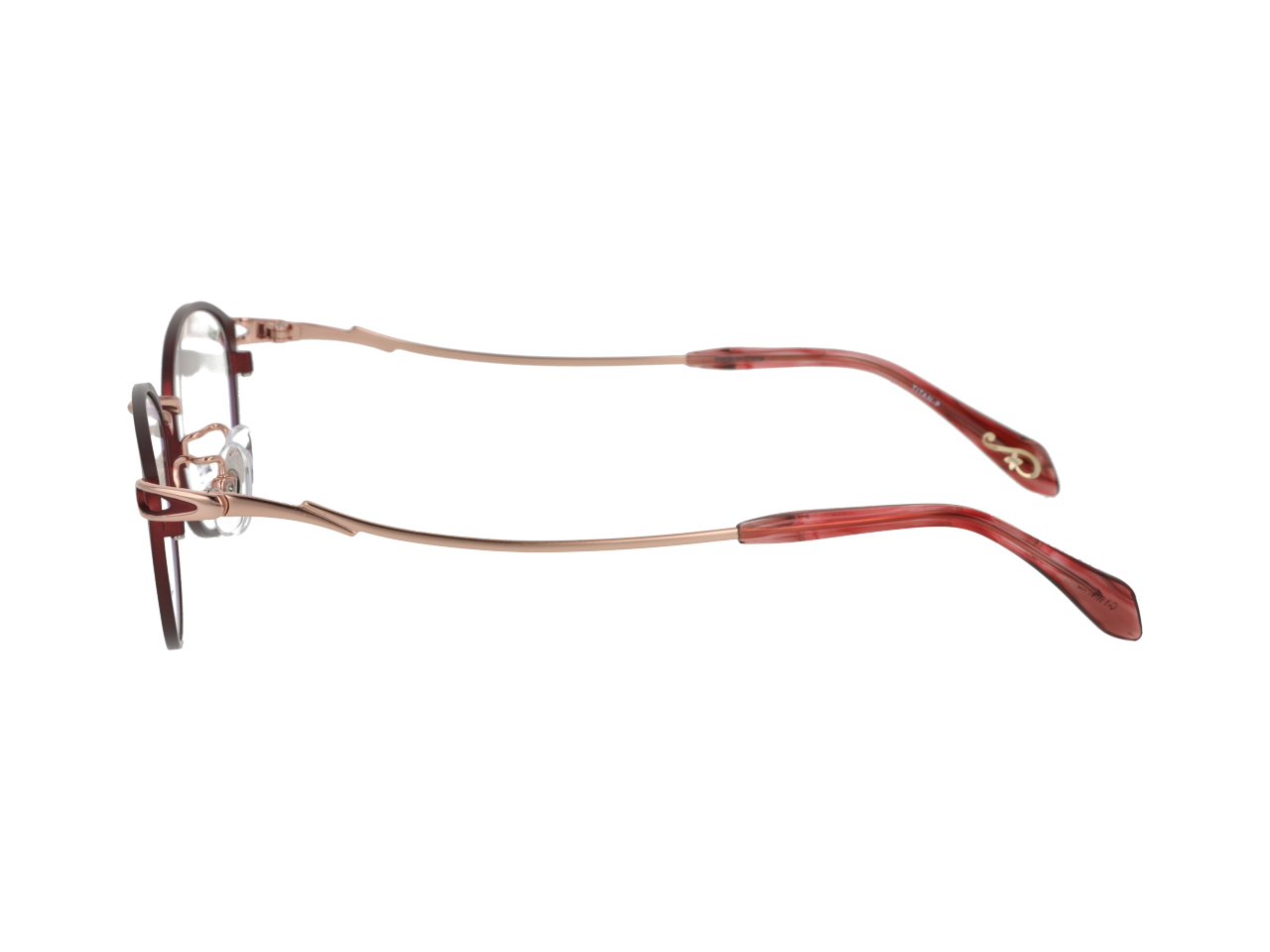 掛け位置だけでなく、 目尻のリフアップ効果も 狙った波型テンプル。