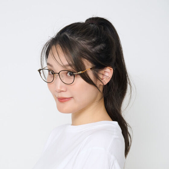 アイドリッシュセブン Classic Glasses Collection MITSUKI 和泉 三月  PCメガネ　女性着用イメージ