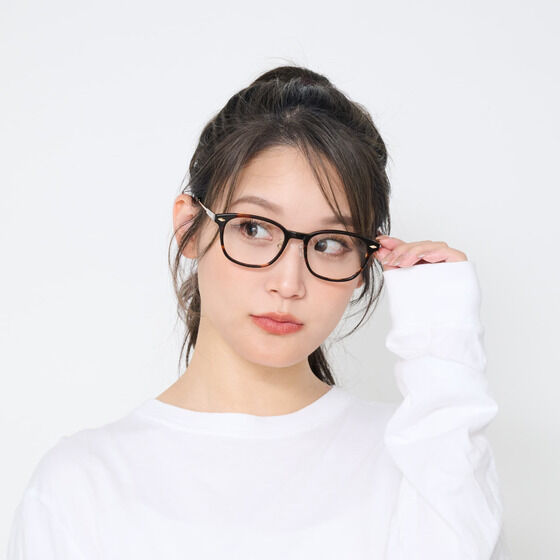 アイドリッシュセブン Classic Glasses Collection MINAMI 棗 巳波  PCメガネ　女性着用イメージ
