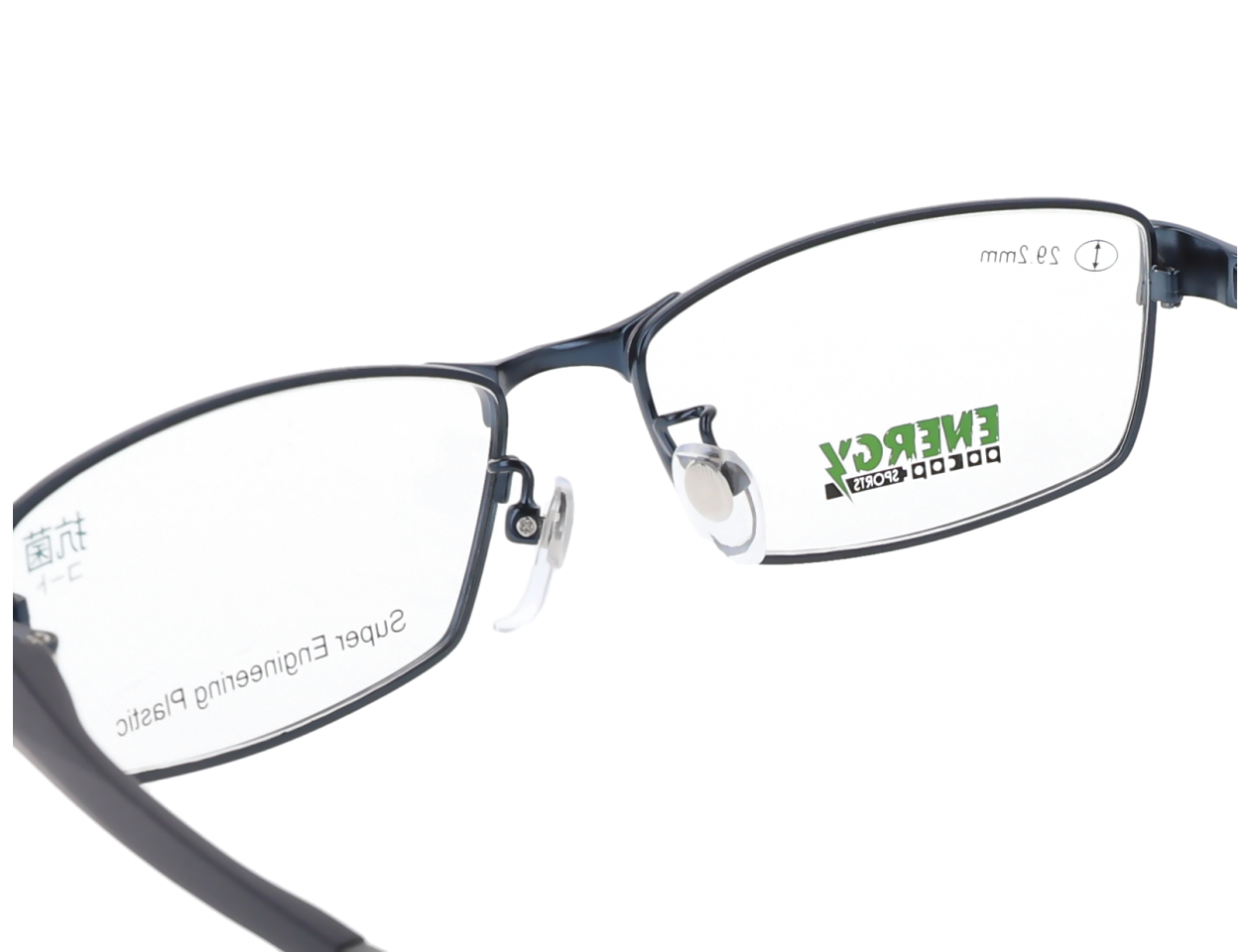 【曲面パッド】標準装備 痛くなりにくい曲面形状の鼻パッド。